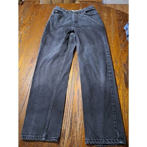 Size 10 St Johns Bay Black Relaxed Fit Cotton Denim Jeans w Pockets Belt Loops - Picture 1 of 5